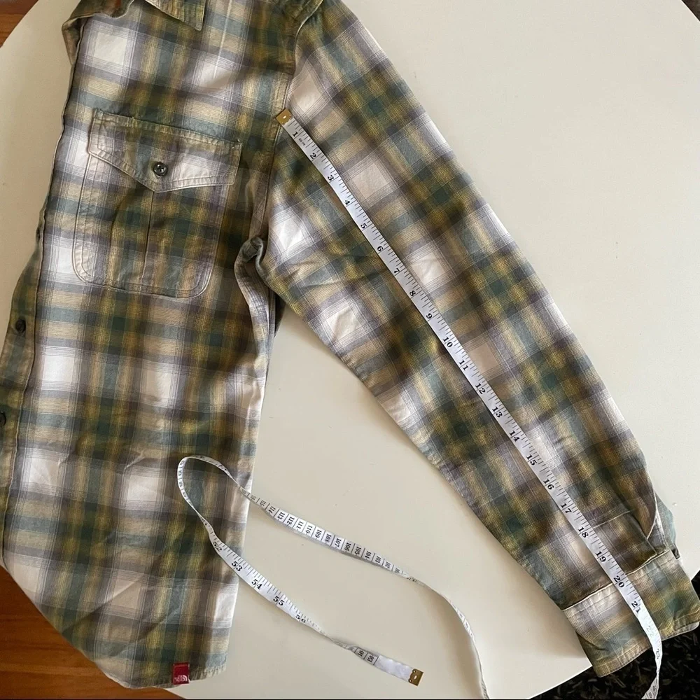 The North Face Flannel Button Down Shirt Green Men’s Size Small